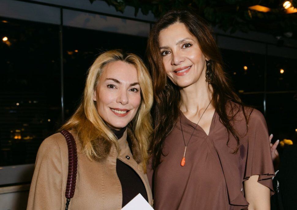 Κατερίνα Λέχου: Σικάτη 58άρα σε παρουσίαση βιβλίου!