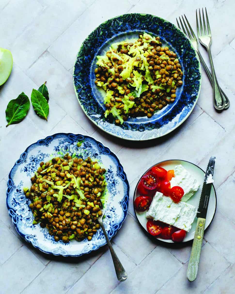 Φακές με ξινόμηλο