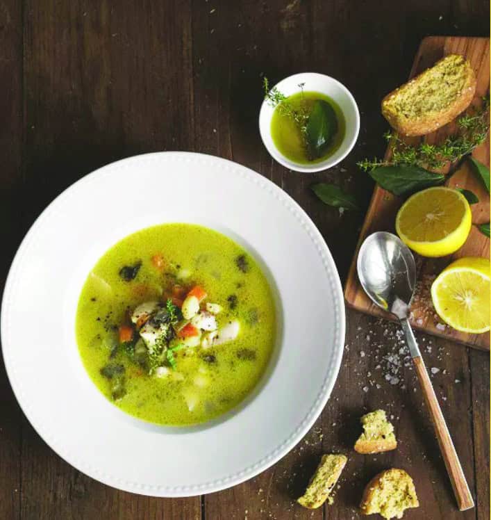 Ψαρόσουπα με κοκκινόψαρο