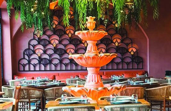 «Vosporos» στο Μικρολίμανο: Η απόλυτη γαστρονομική εμπειρία με θέα τη θάλασσα