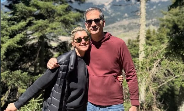 Αναπνέει και ζει για τον Μπακογιάννη η Κοσιώνη: H μαγκούρα και το μήνυμα για την περιπέτεια υγείας της-“Είμαι ευγνώμων”