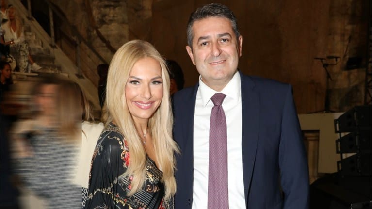 Στο νοσοκομείο σε σοβαρή κατάσταση ο Γιώργος Μυλωνάκης, σύζυγος της Μεσσαροπούλου – Υπέστη εγκεφαλικό ανεύρυσμα