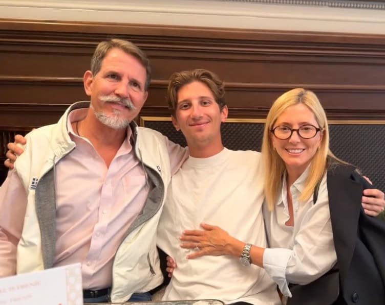 Έκτακτο! Αγωνία για Παύλο και Μαρί Σαντάλ: Ο γιος τους έπαθε κάταγμα στο κεφάλι