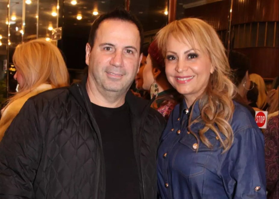 To κέρατο που πλήγωσε την Τέτα Καμπουρέλη: «Στον γάμο μας με τον Γκουρούση υπήρχε τρίτο πρόσωπο, το έμαθα από την τηλεόραση»