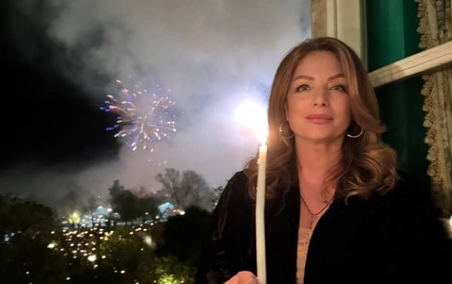 Άντζελα Γκερέκου: Στην Κέρκυρα για το Πάσχα