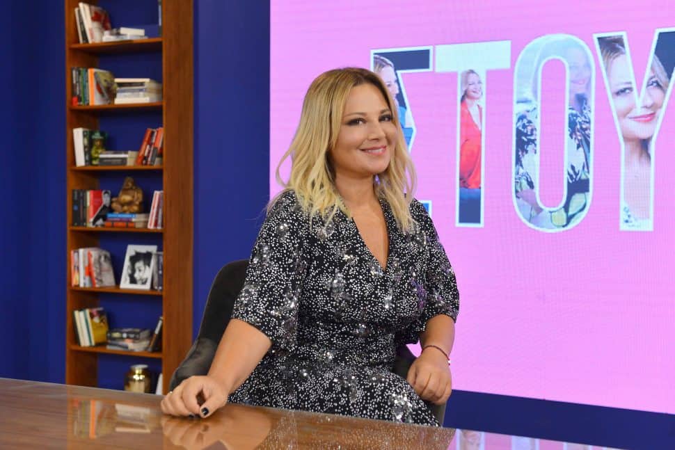 Νάνσυ Ζαμπέτογλου: Το νέο κοντό καρέ που «κόβει χρόνια»