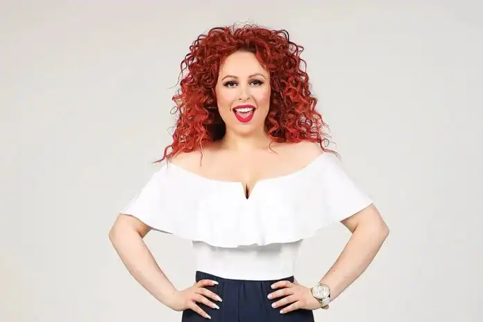 Σοφία Κουρτίδου σοκάρει: «Είμαι 100 κιλά – αλλά δεν είναι τρομακτικό»