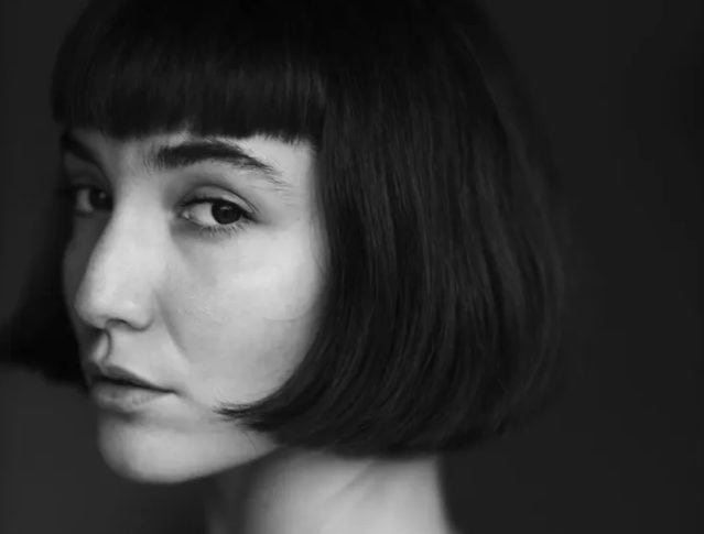 Σοφίνα Λαζαράκη: Η κόρη της Μηλιαρέση “αναστατώνει” το Instagram με καλοκαιρινό look που δεν περνά απαρατήρητο