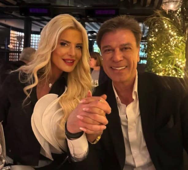 O Τούρκος επιχειρηματίας που της έκλεψε την καρδιά