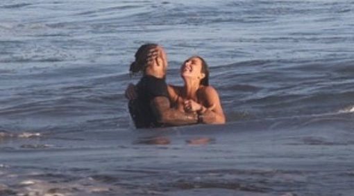 Καρντάσιαν και Χάμιλτον αποφάσισαν να δημοσιοποιήσουν τη σχέση τους