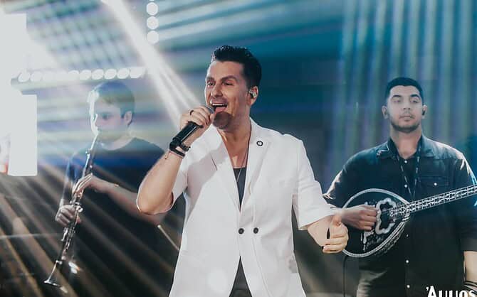 Θανάσης Βασιλάκος: Η μεγάλη επιτυχία στο Ammos Live δίπλα στον Μάκη Δημάκη