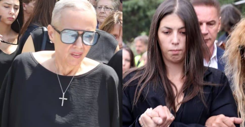 Δημήτρης Κόκοτας: Οι δύο αδελφές του, που στάθηκαν στο πλευρό του μέχρι το τέλος-Συμβαίνει κάτι και με την υγεία της Έλλης;