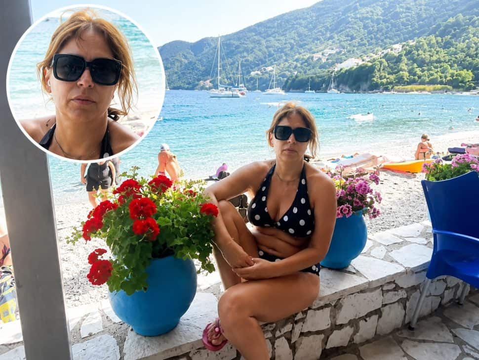 Ελένη Ράντου: Tι απαντά στα πικρόχολα σχόλια για το σώμα της και το μπικίνι-«Στα 62 μου δεν έχω…»