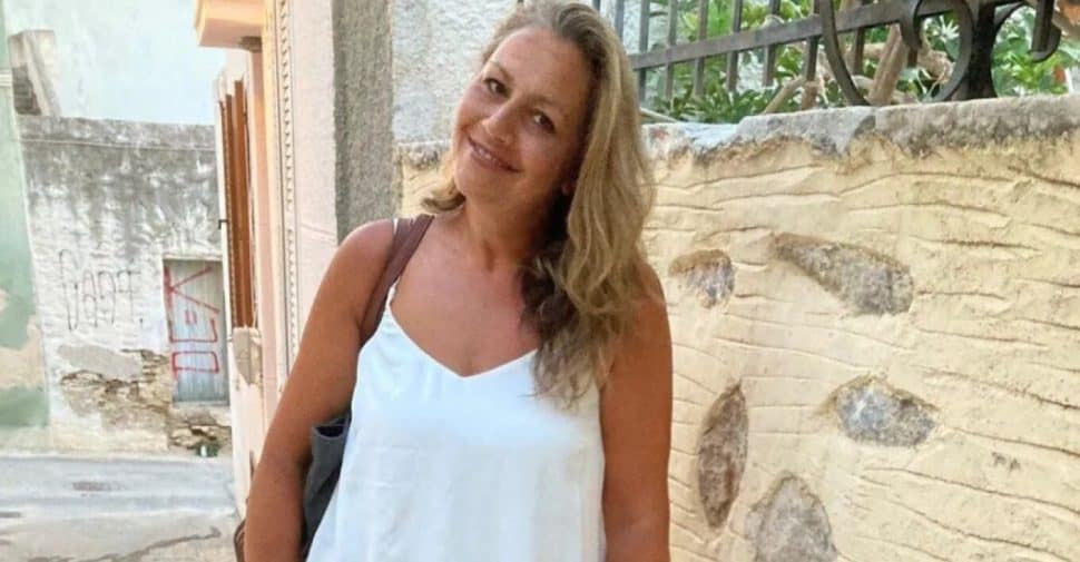 Νέα τραγωδία στη Σύρο: Η 51χρονη Βικτώρια έπεσε σε κώμα μετά από τσίμπημα από τσιμπούρι-Με εγκεφαλίτιδα και χωρίς μνήμη