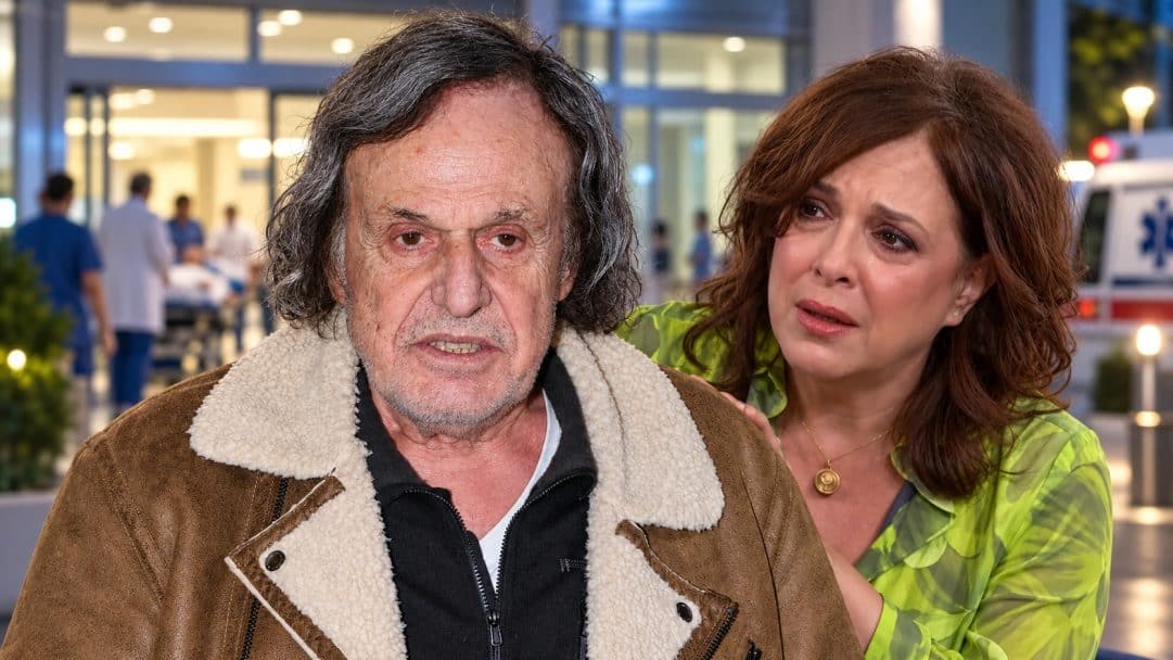 Αγωνία για τον Βασίλη Παπακωνσταντίνου: Νοσηλεύεται σε ιδιωτικό νοσοκομείο – Στο πλευρό του η Ελένη Ράντου και η κόρη τους
