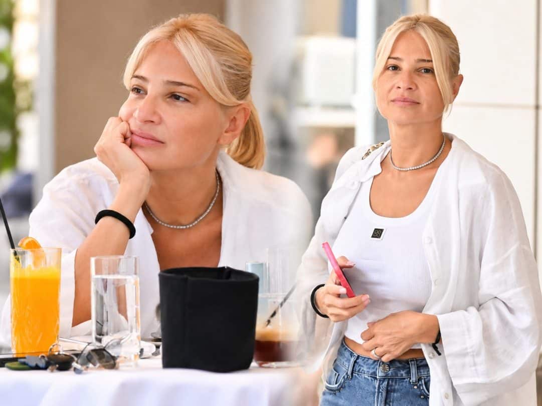 Αναστάτωσε την Αθήνα η Φαίη Σκορδά: Έβγαλε τα καλλίγραμμα πόδια της σε κοινή θέα – Η σέξι εμφάνιση που μαγνήτισε τα βλέμματα! (φωτογραφίες)